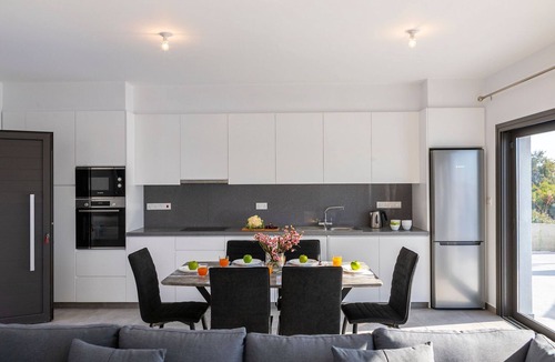 Pegeia Villa | Superb Coral Bay Villa | Villa Andre | 3 Bedroom Villa | 3 Bedrooms