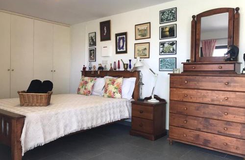 Paphos Apartment | Sweet n’ Boujee Studio Apartment with Varenda