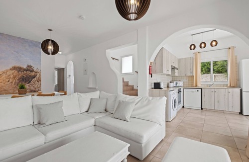 Ayia Thekla Hotel | Thalassines Beach Villas