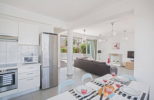 Latchi Villa | The Complete Guide to Renting Your Exclusive Holiday Villa with Private Pool and Close to the Beach