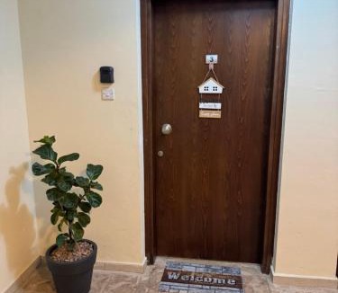 Tersefanou Apartment | The Ground Suite