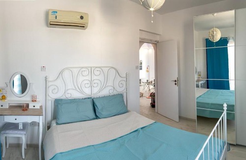 Paphos Apartment | The most beautiful 2 bedroom flat in Paphos