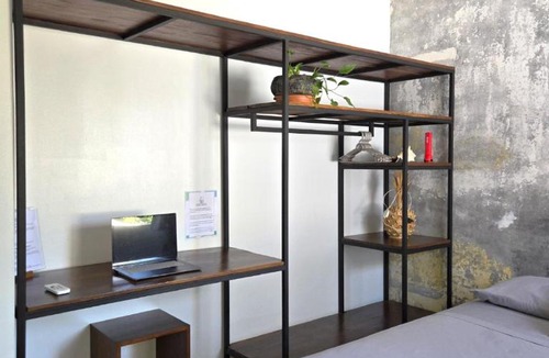 Las Pampas Apartment | The Stone Elephant - A place to relax in town with Hot Water and a Pool