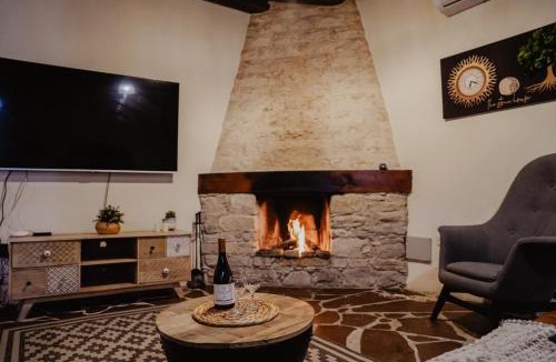Monagri Villa | The Stonehouse Suites