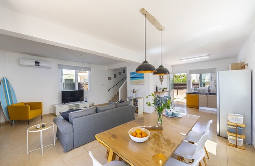 Pernera Villa | The Ultimate Guide to Renting Your Luxury 3 Bedroom Villa near the Beach, Protaras Villa 1478