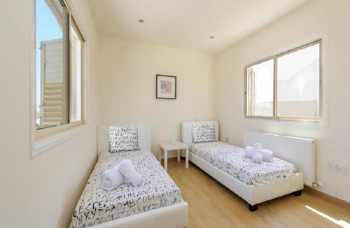Protaras Villa | Theodora