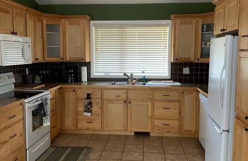 Clearwater House | This beautiful rancher style home located near the majestic Well Grey Park.