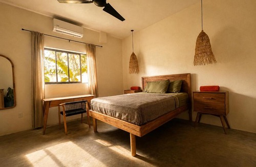 Rivas Hostel | Tipsy Gypsy Bar & Hotel