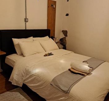 Alona House | To Apokentro