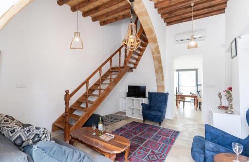 Nicosia Apartment | To Hani - Kamara Maisonette