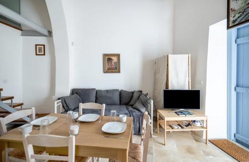 Nicosia Apartment | To Hani - Kamara Studio