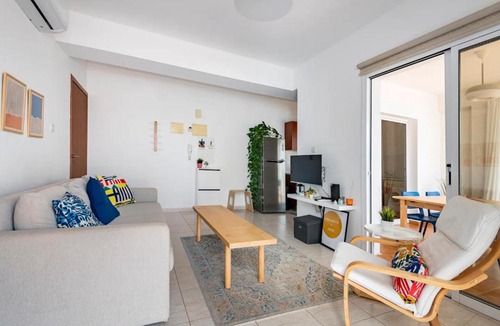 Larnaca City Centre Apartment | Top Floor Apartment City Center
