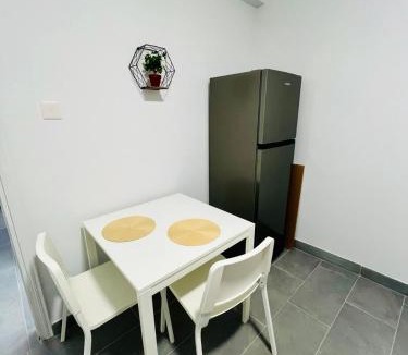Larnaca City Centre Hostel | Tower Court rooms