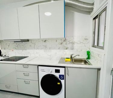 Larnaca City Centre Hostel | Tower Court rooms