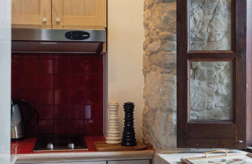 Potamiou Apartment | Traditional Stone 1BR Mountain Hideaway