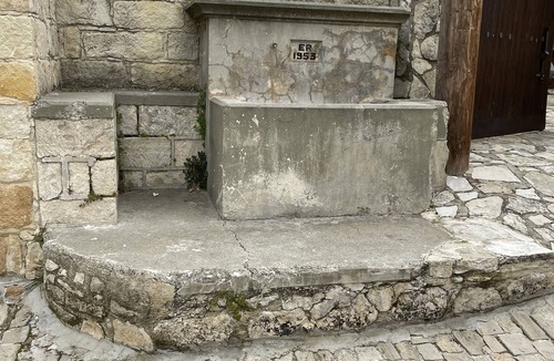 Ypsonas House | Traditional Stone House with private garden