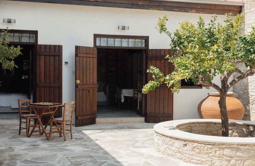 Potamiou Apartment | Traditional Stone Studio Village Retreat