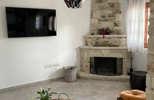 Lemona Apartment | Tsangarides Apartment with Mountain View in Lemona, Paphos