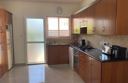 Universal House | Two Bedroom Semi-detached House With Private Pool, A/c, Wifi in Kato Paphos