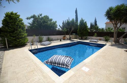 Ayia Thekla House | Unique Beach Luxurious Villas