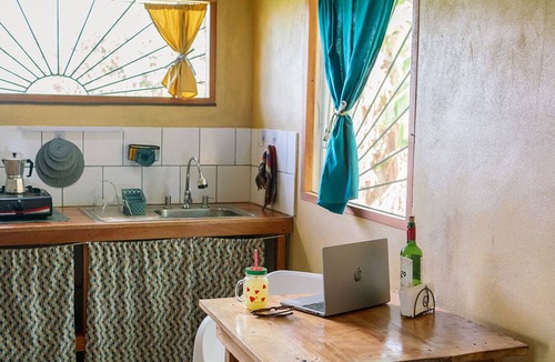 Santa Cruz House | Unwind in Style: Cozy Bungalow with All the Comforts of Home in the Ometepe