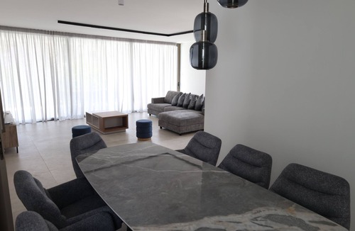 Nicosia Apartment | Urban luxury 3-bedroom apartment in Nicosia