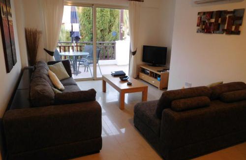 Peyia Town Apartment | Vanessa 2 bedroom apartment