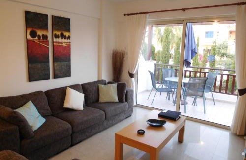 Peyia Town Apartment | Vanessa 2 bedroom apartment