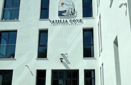 Karsiyaka Hotel | Vasilia Cove Boutique Hotel