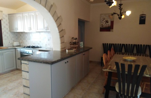 Pegeia Villa | Very welcoming large villa in coral bay ! car not essential!
