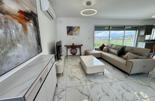 Pegeia Apartment | Viktor House