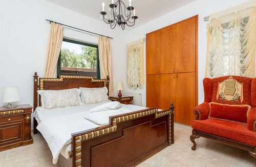 Ayia Marina Chrysochous Villa | Villa Charianna: Large Private Pool, Walk to Beach, Sea Views, A/C, WiFi