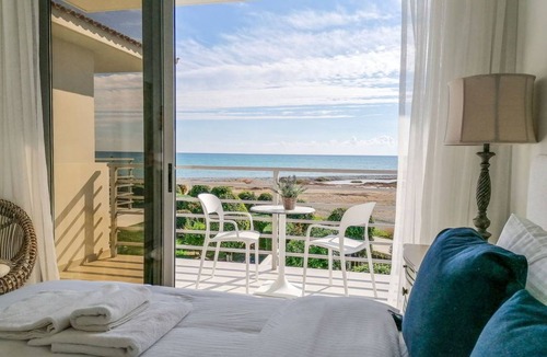 Mazotos Villa | Villa ∙ 3 bedrooms ∙ 6 guests