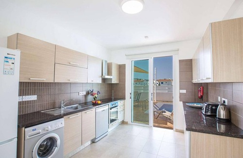 Pernera Villa | Villa ∙ 3 bedrooms ∙ 6 guests