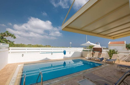 Pernera Villa | Villa ∙ 3 bedrooms ∙ 6 guests