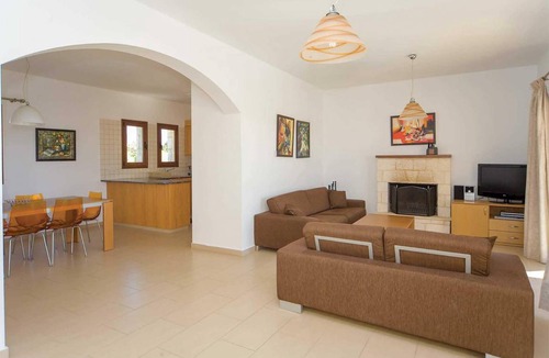 Pegeia Villa | Villa ∙ 4 bedrooms ∙ 8 guests