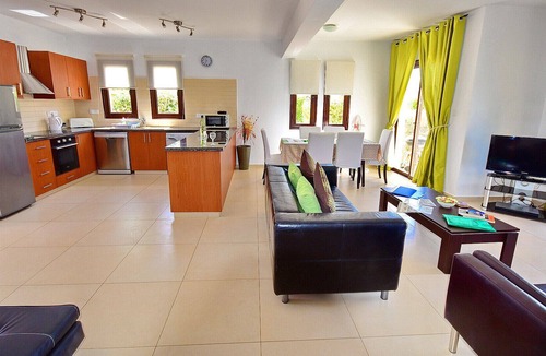 Pegeia Villa | Villa Airianna