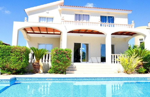 Pegeia Villa | Villa Ambrosia
