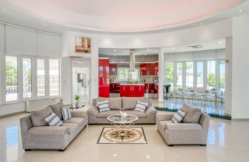 Softades Villa | Villa Amelia by Ezoria Villas
