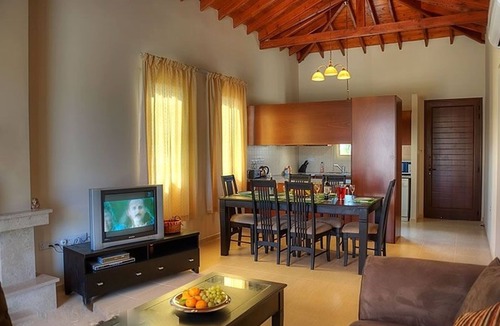 Pegeia Villa | Villa Anastasia 3 Bedroom Villa 300m from Coast Free