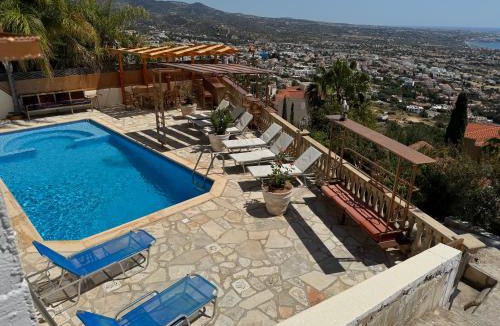 Peyia Town Villa | Villa Aphrodite