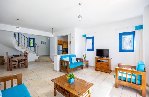 Agios Georgios Pegeias Villa | Villa Apollonas - Three Bedroom Villa, Sleeps 7