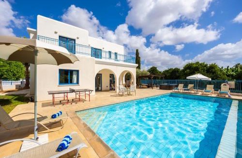 Agios Georgios Pegeias Villa | Villa Artemis
