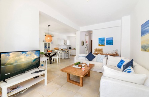 Cape Greko Villa | Villa Atlantis - Charming Cape Greco Getaway