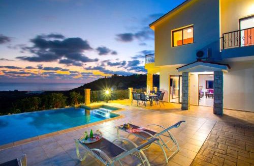 Pegeia Villa | Villa Blue Jadeite
