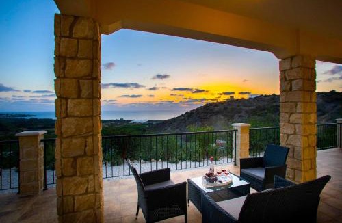 Pegeia Villa | Villa Blue Jadeite