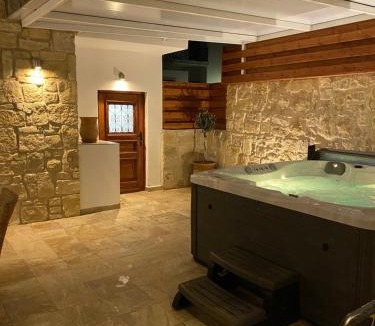 Geroskipou Villa | Villa Caerus