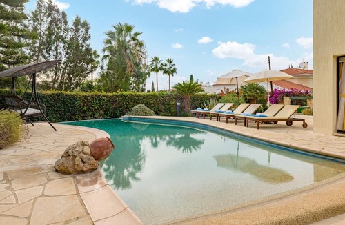 Pegeia Villa | Villa Camelot by Ezoria Villas
