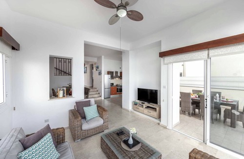 Pegeia Villa | Villa Castania - Four Bedroom Villa, Sleeps 8