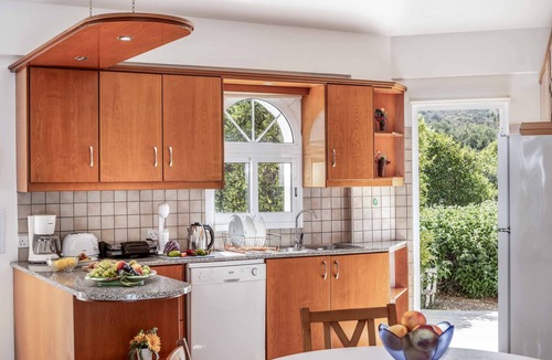 Latchi Villa | Villa Chara Mari - Three Bedroom Villa, Sleeps 5